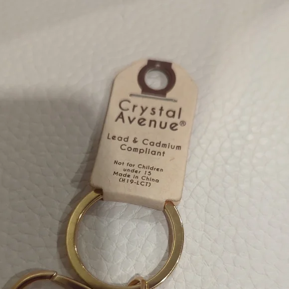 Crystal Avenue Llama Keychain with Pink Tassel - Picture 3 of 3